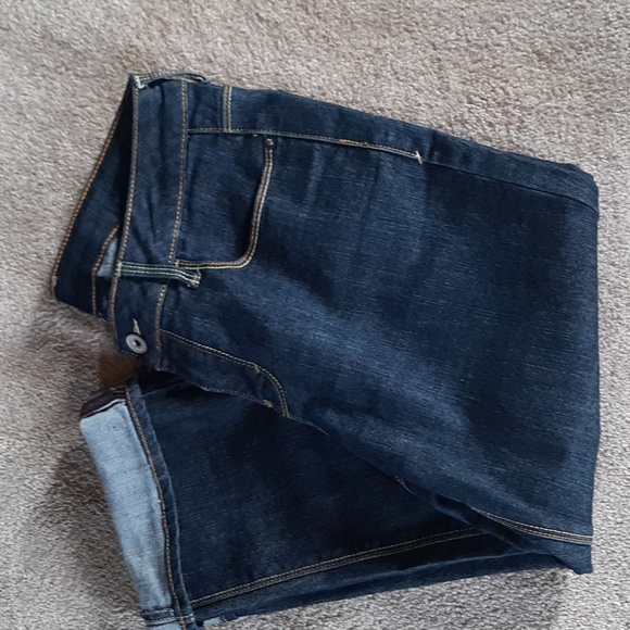 Denim Capris - Picture 2 of 5